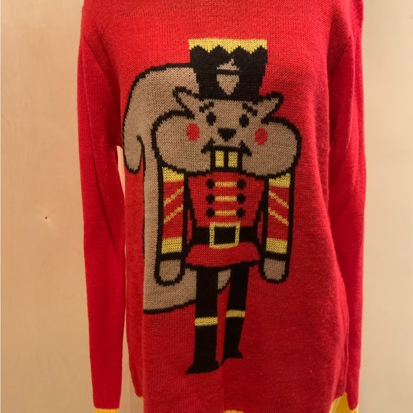 Norther Pole Squirrel Nutcracker Christmas Sweater Size Small - Picture 2 of 4
